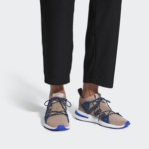 Arkyn Ash Pearl Sneakers | adidas | Sz W10